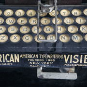 AMERICAN TYPEWRITER VISIBLE - 7584f-_dsc3871.jpg